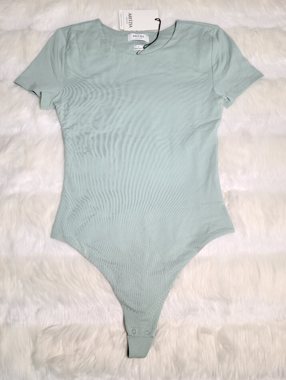 Aritzia Contour Crewneck Shortsleeve Bodysuit Green Sage Women Medium NEW